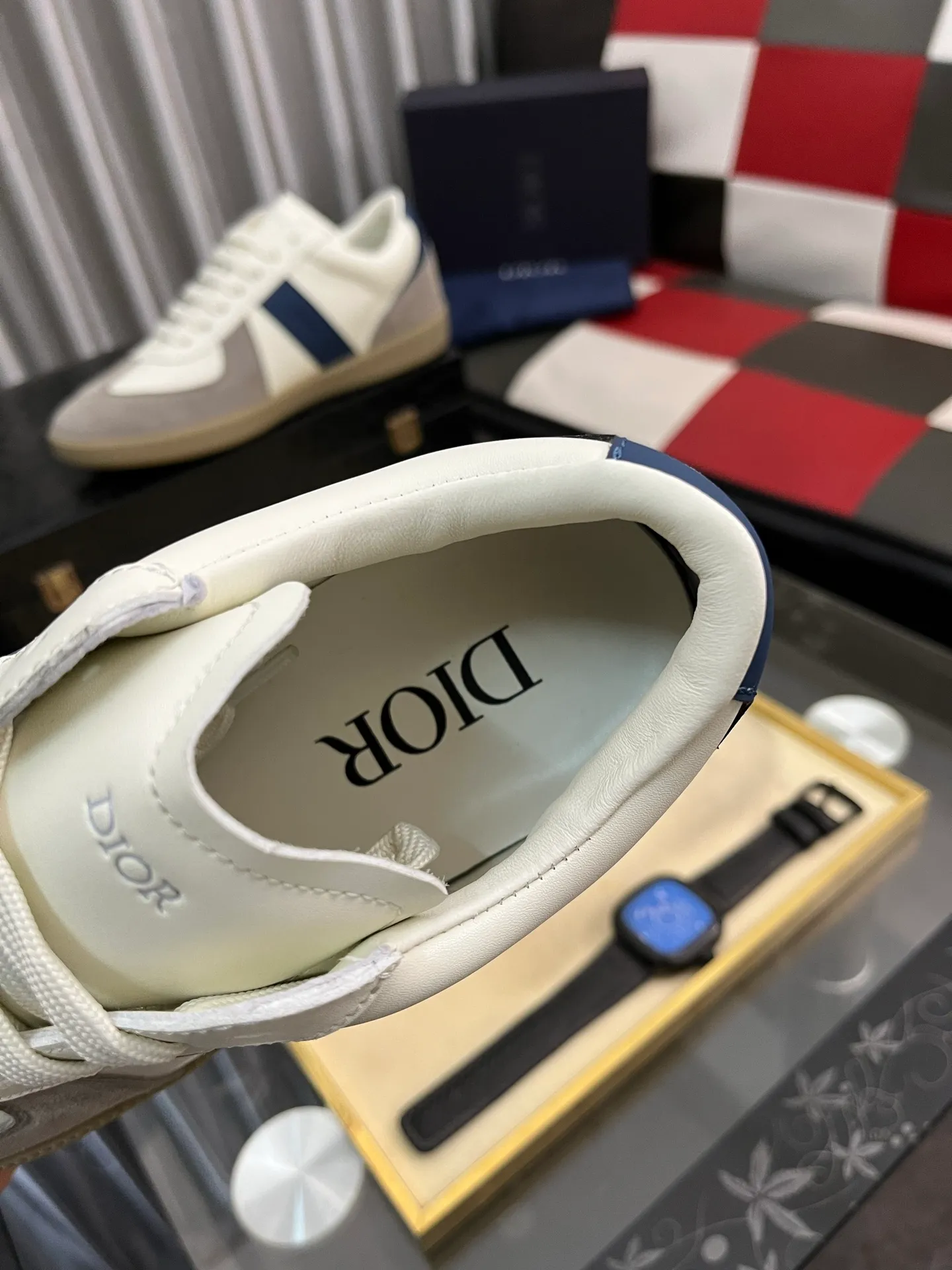 Men's shoes💰380⌚️⌚️[Dior] Dior's new men's genuine leather casual shoes, the highest version on the market, any comparison is welcome🆚! The original leather has excellent texture and is super high-end! Fetal sheep net lining imported from Italy, removable pad! Luxurious materials and fine workmanship, highly recommended! Code number: 38-44